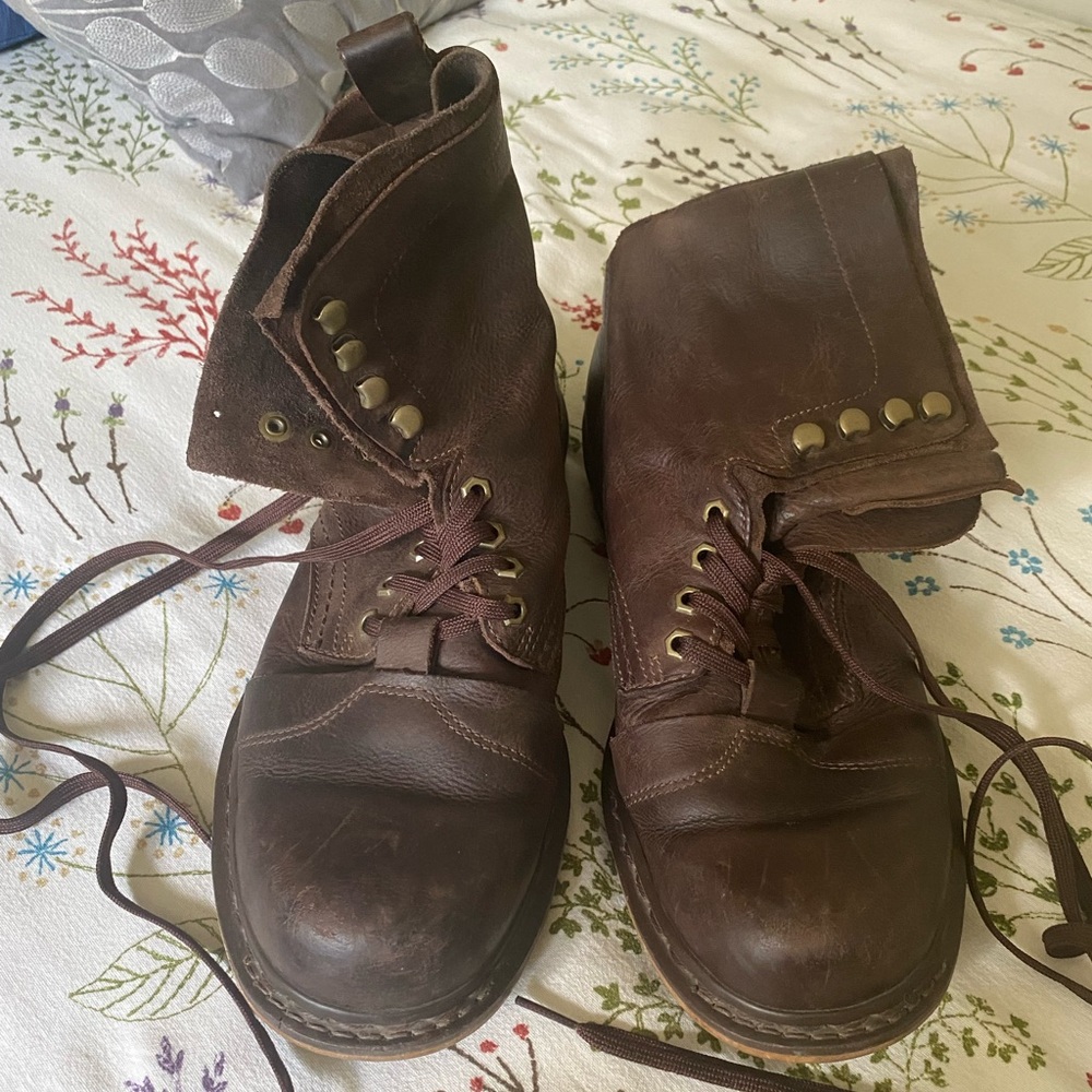 Men's Brown Leather Lace-Up Boots